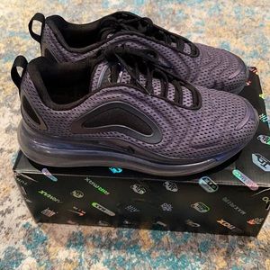 Nike Air Max 720.   6Y (GS)
